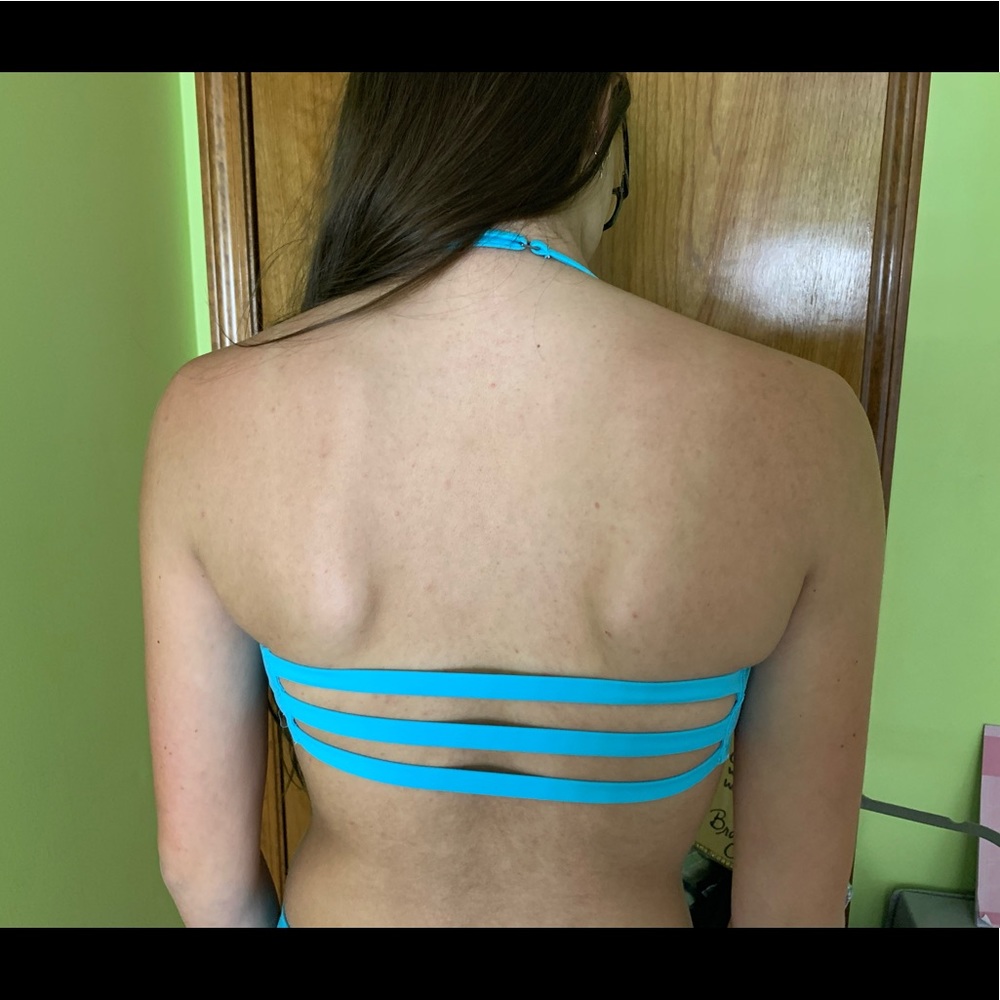 Bathing suit - Picture 2 of 2